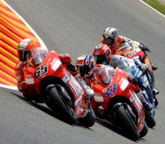 Men's motorcycle racing