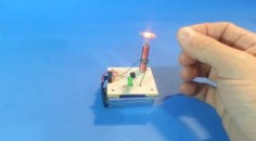 Micro Tesla Coil makes a Perfect Stocking Stuffer | Hackaday