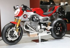 Moto Guzzi V12 LM Concept 2011 #motoguzzi #moto #concept2011 #caferacer #design