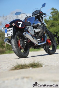 Moto Guzzi V7 Racer #7