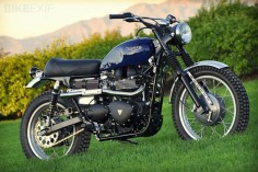 Mule Motorcycles transforms a 2007 Triumph Scrambler into a 1960s-style 'desert sled'. How cool is that?