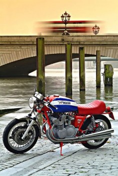 MV Agusta MV 750 Sport—an all-time classic.