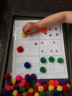 Numbers and counting with pom poms