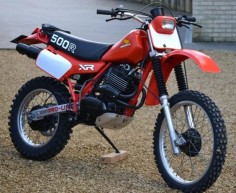 one of my first bdirt bikes: XR500 1982