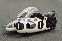 One of the greatest sidecar racers of all time was the German Helmut Fath.