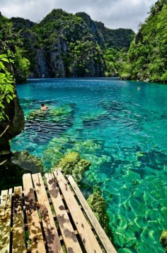 Palawan, Philippines | 20 Incredibly Gorgeous and Underrated Travel Destinations | Sunday Chapter