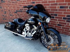Photo of a 2015 Harley-Davidson® FLHXS Street Glide® Special