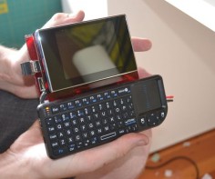 portable computer you can build using Raspberry Pi / #electronics