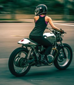 Real Motorcycle Women -  (1)