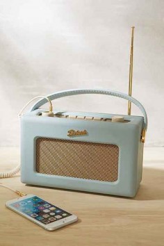 Roberts Radio Revival Radio - Urban Outfitters