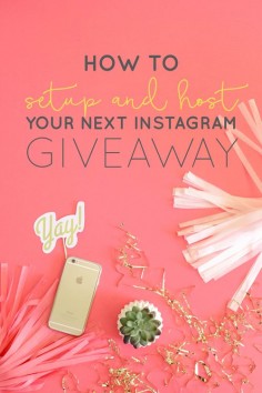Running a giveaway or promotion for your business can bring a whole new audience and traffic to your brand. We know it can be really overwhelming to organize, promote and follow through with a giveaway, but this is your chance to be able to offer up something you know your audience will love | Think Creative Collective