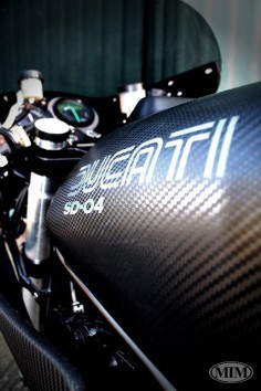 SD04 Ducati 900SS custom ~ Return of the Cafe Racers
