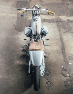 Silver Knight winner Lord of the Bikes - Moto Guzzi #custommotorcycles #motoscustom | 