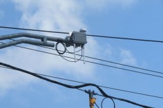 ‘Smart road’ speed, location sensors going on up Michigan roads | "Transportation officials say the sensors on southeast Michigan roads are designed to alert connected and driverless cars of the future to potential hazards, and help the state take the technological lead in automated driving." | via Bridge 6/27/16