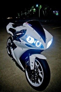 Sports Bike Bliss. Who can tell me where to get lights like these??