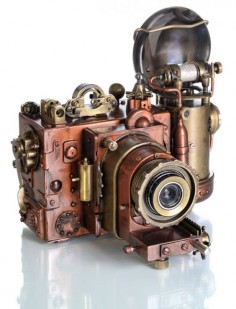 Steampunk inspired by Valery Alexandrovitch. What an interesting and unique piece. So cool!