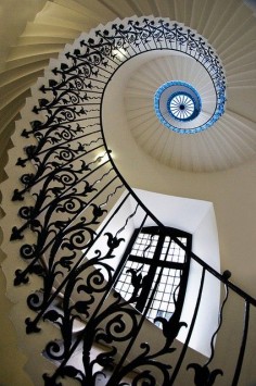 Swirly staircase