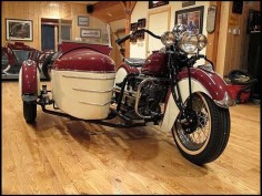 T169 1941 Indian 4 Cyl With Princess Side Car Photo 1