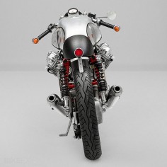 The blinker placement on this Moto Guzzi is rad.