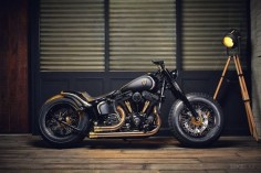 The Harley Softail Slim has two points in its favor: it’s a simple bobber-style bike with a vintage vibe, and it has a super-low seat height of less than 24 inches. It’s basically a Fat Boy with the fat trimmed off, and there’s ample grunt from a 103ci (1688cc) Big Twin motor.