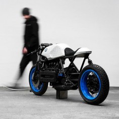 The k101 is a handcrafted motorcycle project from Philipp Wulk and Matthias Pittner aka Impuls in collaboration with the artist Fabian Gatermann.