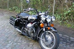 Vintage Moto Guzzi V7 850 Eldorado te huur