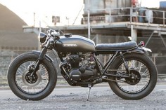 custom made Bikes and Motorcycles brat style cafe racer bobber power passion machine pimped original tuned hipster raw rough rugged industrial rusty oldschool Yamaha Harley Davidson Honda motos #BrootBikes