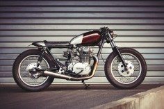Yamaha XS650 Cafe Racer by Clutch Custom Motorcycles #caferacer #motorcycles #motos |