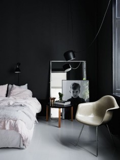 12 Modern Interiors Minimalists Will Swoon Over