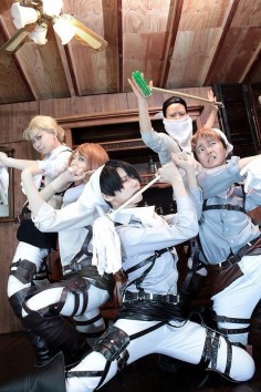 AOT Cosplay or  Attack on dirt