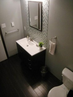 Budget Bathroom Remodels : Bathroom Remodeling : HGTV Remodels