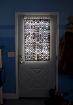 DIY Stained Glass curtain with old film slides #bedroom