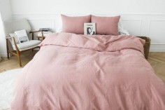 Home decor | Bedroom | Dusty rose duvet | Furniture