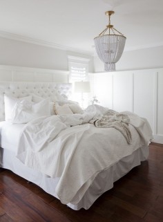 Jillian Harris' white bedroom
