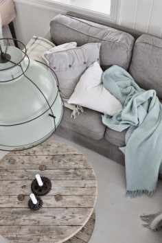 Light turquoise and grey in decor