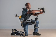 Lockheed Martin's FORTIS exoskeleton helps US Navy with heavy lifting