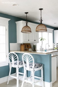 My Fresh New Blue Kitchen Reveal - The Wicker House - Benjamin Moore Agean Teal