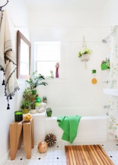 Renter's Solutions: 5 Easy & Reversible Ways to Make Your Bathroom Stand Out | Apartment Therapy