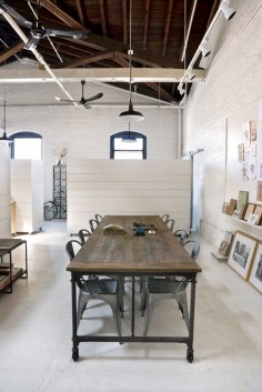 The Aesthetic Movement's New York showroom and design studio in Long Island City.