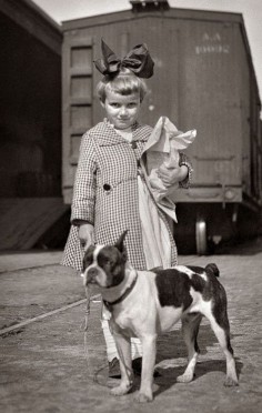 +~+~Vintage Photograph~+~+  Doggie and little girl.