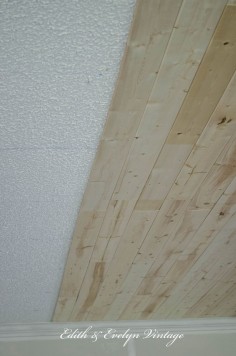 How to DIY plank over a popcorn ceiling for less than $300