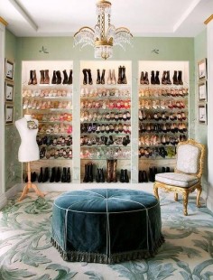 How to Turn a Spare Room into a Walk-In Closet | Domino #manchesterwarehouse