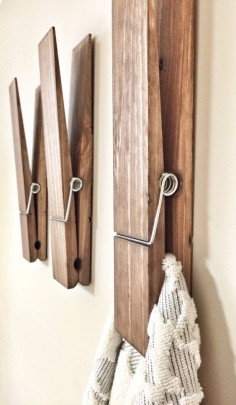 What a unique and fun way to hang your towels in your bathroom or laundry room. Can also be a fun way to display photos, kids drawings, or